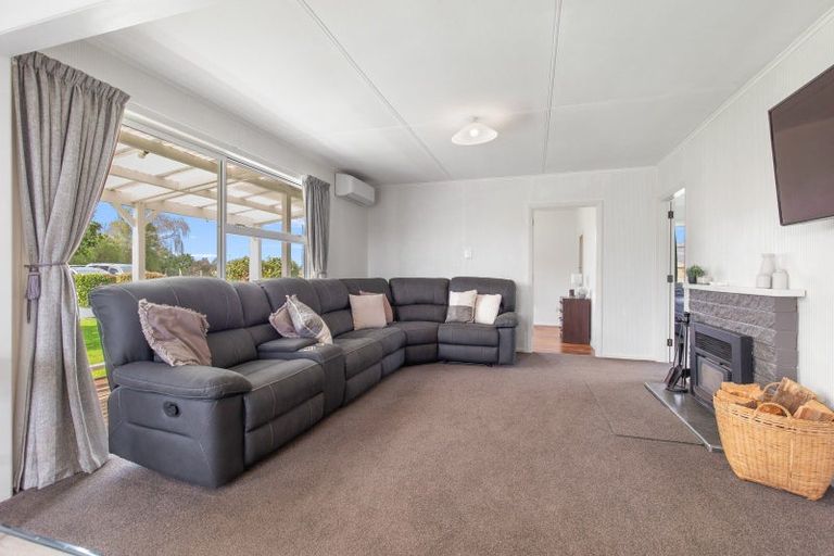 Photo of property in 57 Kuku Beach Road, Kuku, Levin, 5570