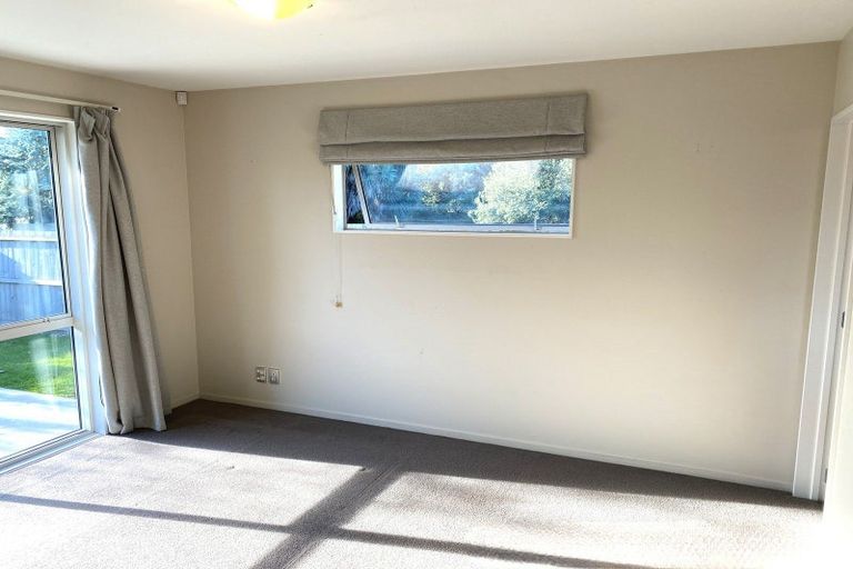 Photo of property in 32 Kenwyn Avenue, St Albans, Christchurch, 8052