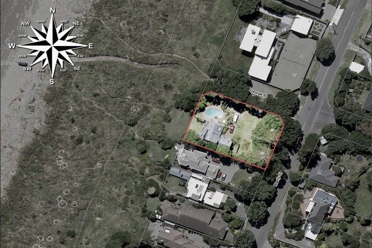 Photo of property in 23 Manly Street, Paraparaumu Beach, Paraparaumu, 5032