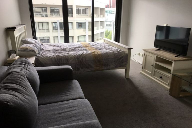 Photo of property in 2 Salford Place, Awapuni, Palmerston North, 4412