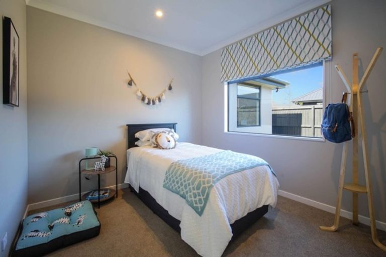 Photo of property in 17 Falcon Road, Rolleston, 7615