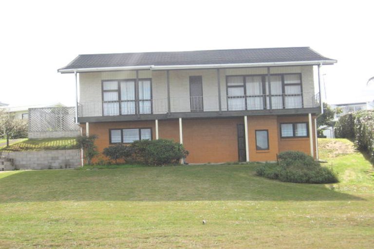 Photo of property in 8 Hornsea Road, Tairua, 3508