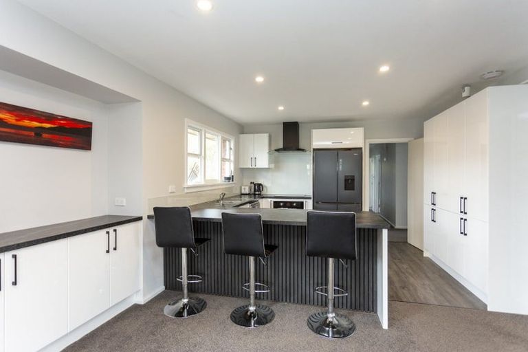 Photo of property in 23 Lochee Road, Upper Riccarton, Christchurch, 8041