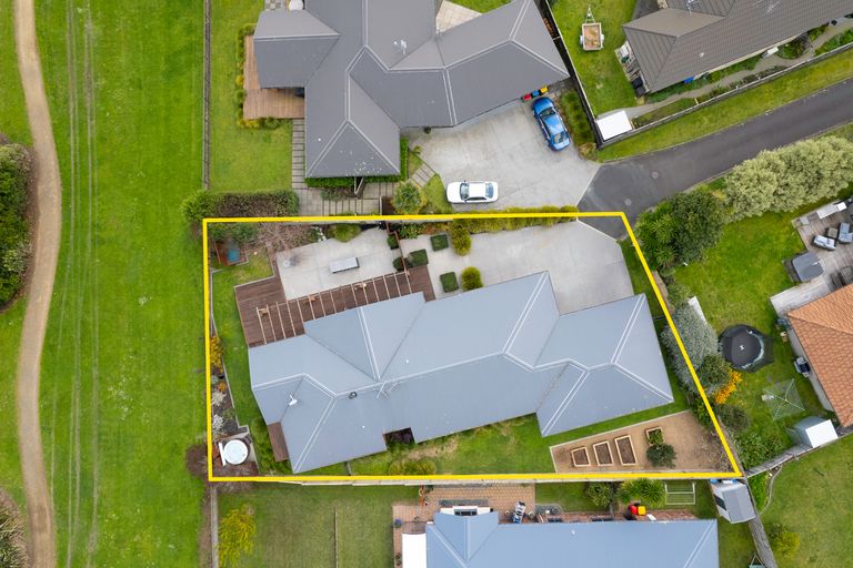 Photo of property in 49 Oaklands Drive, Cambridge, 3434