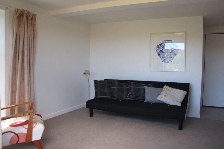 Photo of property in 43 Bedford Street, Northland, Wellington, 6012