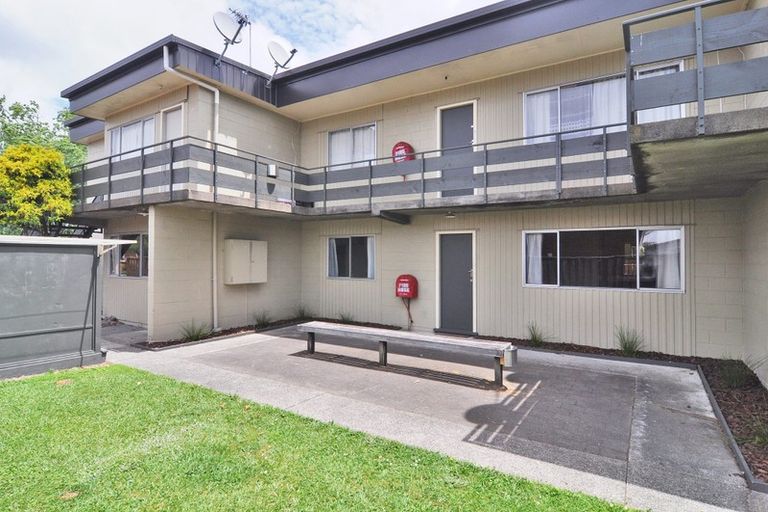 Photo of property in 17u3 May Street, Hamilton East, Hamilton, 3216