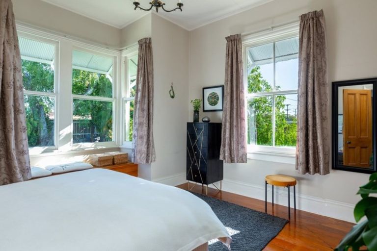 Photo of property in 18 Dillon Street, Blenheim, 7201