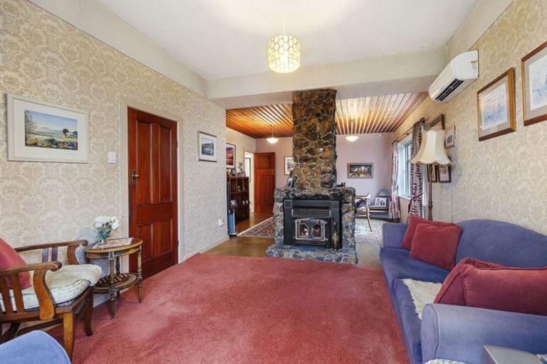 Photo of property in 87 Standen Street, Karori, Wellington, 6012