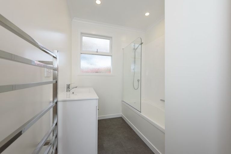 Photo of property in 29 Saint Albans Avenue, Karori, Wellington, 6012