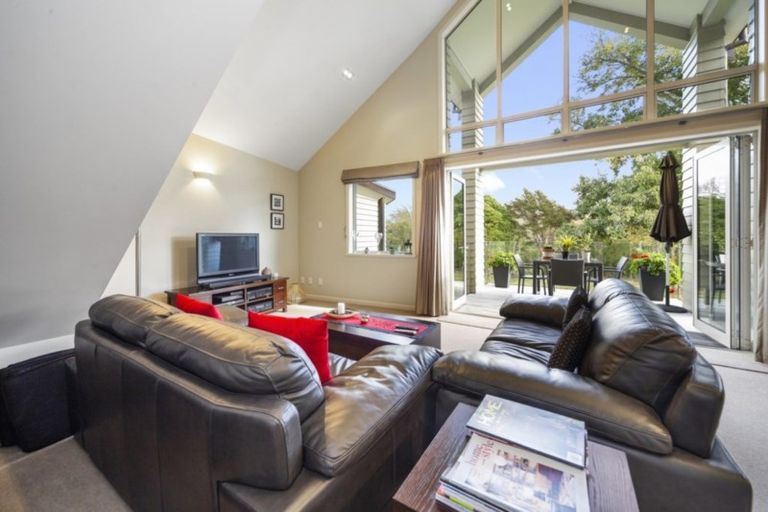 Photo of property in 24d Jellicoe Drive, Hamilton East, Hamilton, 3216