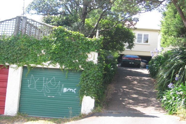 Photo of property in 61 Karepa Street, Brooklyn, Wellington, 6021