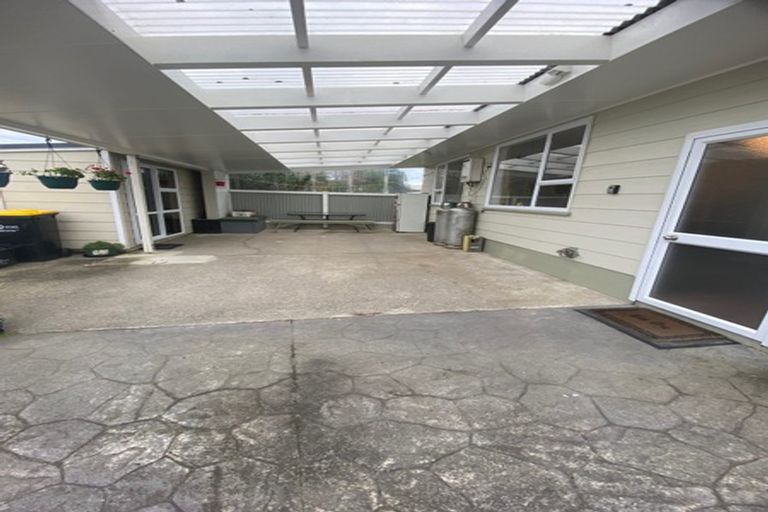 Photo of property in 89 Snodgrass Road, Westport, 7892