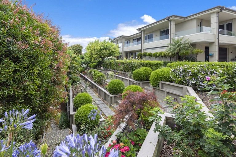 Photo of property in 5 Te Akau Crescent, Bucklands Beach, Auckland, 2012