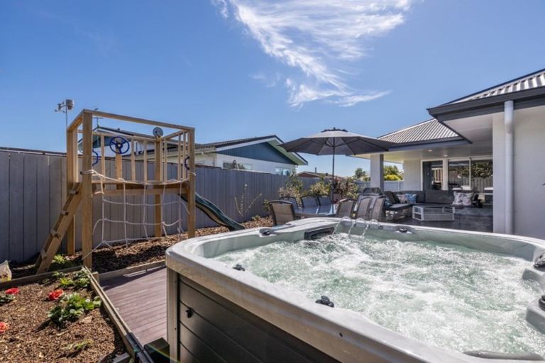 Photo of property in 29 Leicester Street, Stoke, Nelson, 7011