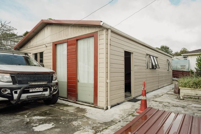 Photo of property in 14 Kellett Road, Ranui, Auckland, 0612