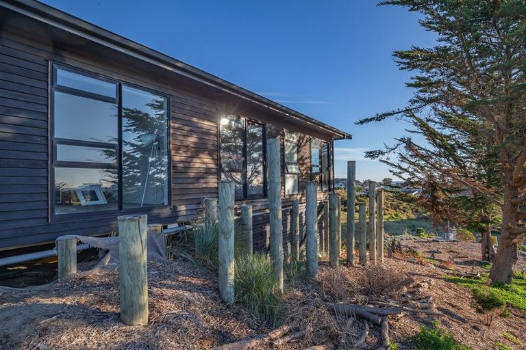 Photo of property in 33 Achilles Avenue, Waitarere Beach, Levin, 5510