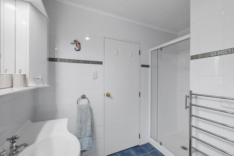 Photo of property in 161 Royal Park Drive, Parklands, Christchurch, 8083