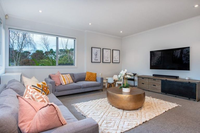 Photo of property in 131a Kowhai Road, Mairangi Bay, Auckland, 0630