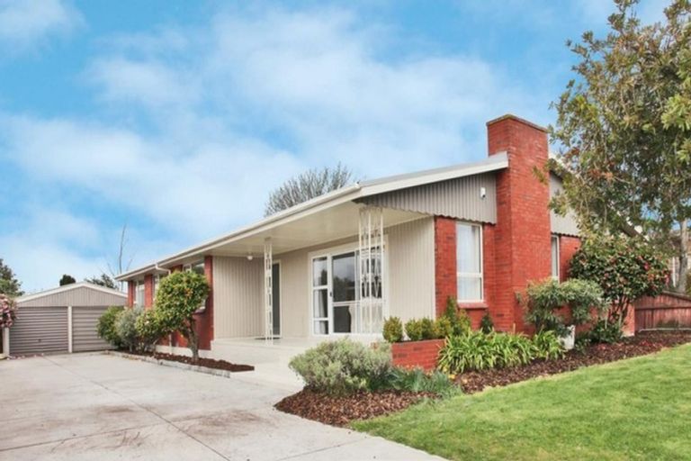 Photo of property in 49 Toorak Avenue, Avonhead, Christchurch, 8042