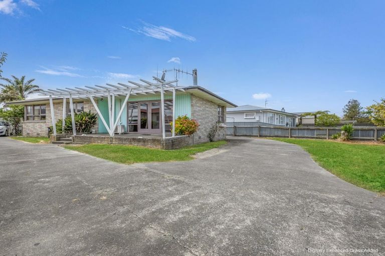 Photo of property in 8 Kauri Street, Taradale, Napier, 4112