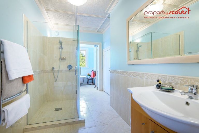 Photo of property in 97 Norwood Road, Bayswater, Auckland, 0622