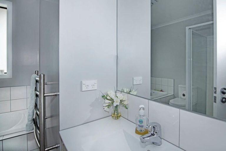 Photo of property in 17 Hammill Grove, Stoke, Nelson, 7011