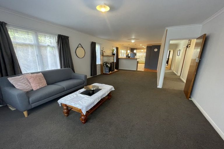 Photo of property in 12 Bristol Street, Island Bay, Wellington, 6023