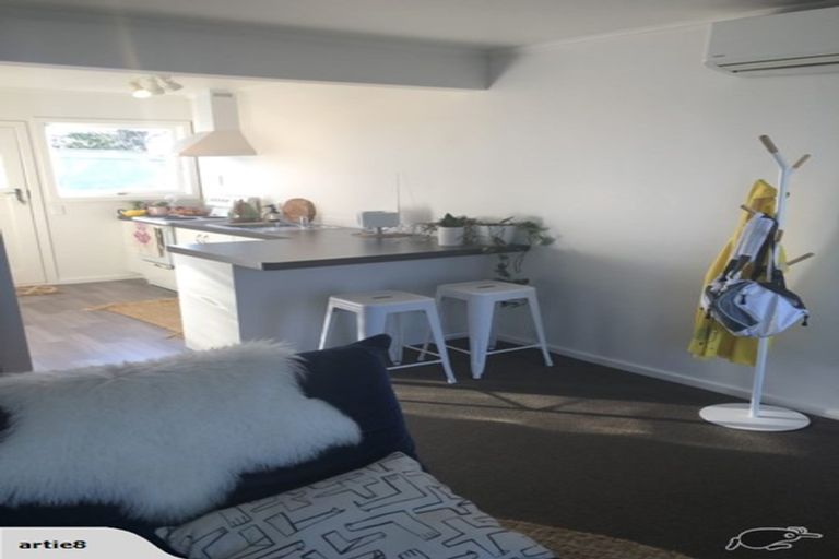 Photo of property in 4/84 Meeanee Road, Taradale, Napier, 4112