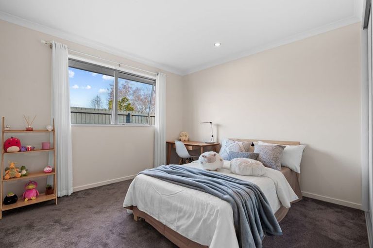 Photo of property in 6 Malachy Grove, Aidanfield, Christchurch, 8025