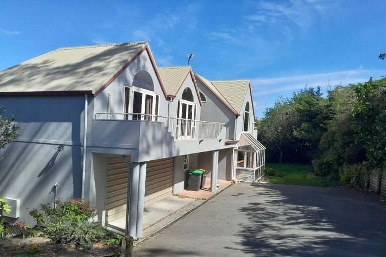 Photo of property in 14 Pentre Terrace, Cashmere, Christchurch, 8022