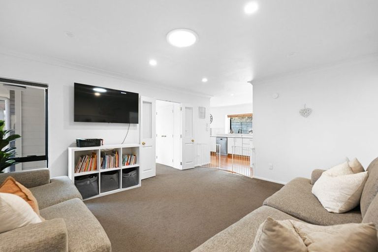 Photo of property in 27 Halcione Close, Flagstaff, Hamilton, 3210