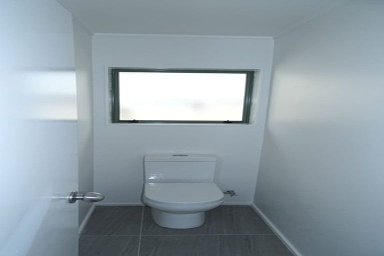 Photo of property in 100c Browns Road, Manurewa, Auckland, 2102