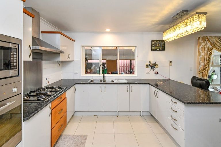 Photo of property in 362 Chapel Road, Flat Bush, Auckland, 2016