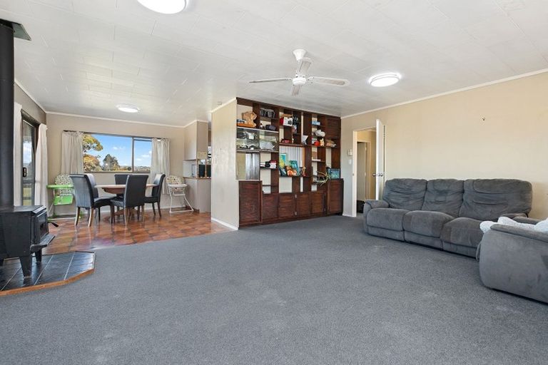 Photo of property in 212 Cambridge Road, Bethlehem, Tauranga, 3110