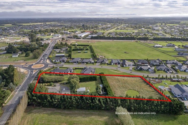 Photo of property in 690 Weedons Ross Road, West Melton, Christchurch, 7676