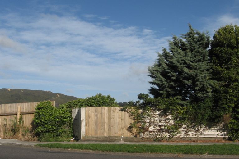 Photo of property in 52 Kowhai Street, Wainuiomata, Lower Hutt, 5014