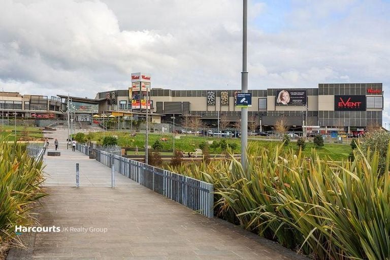 Photo of property in Albany Central, 36a/210 Dairy Flat Highway, Albany, Auckland, 0632