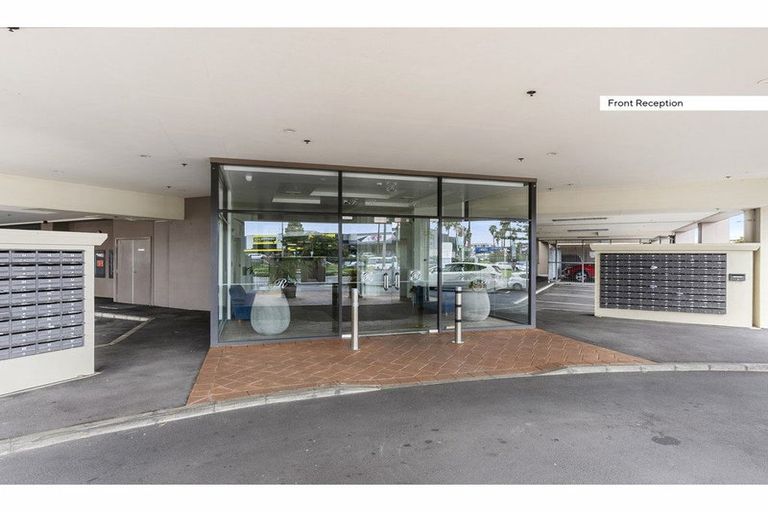 Photo of property in 4d/18 Ronwood Avenue, Manukau, Auckland, 2104