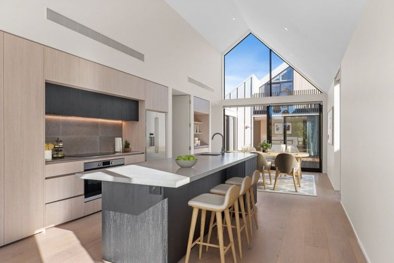 Photo of property in 57 Wiggins Street, Sumner, Christchurch, 8081