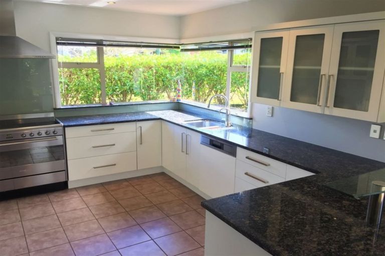 Photo of property in 9 Ranui Avenue, Kerikeri, 0230