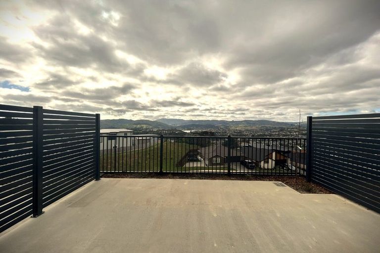 Photo of property in 5/30 Adventure Drive, Whitby, Porirua, 5024