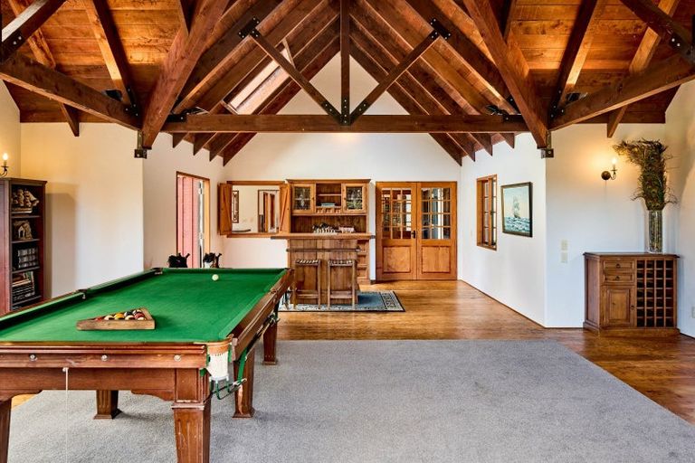 Photo of property in 117 Arcus Road, Te Horo, Otaki, 5582