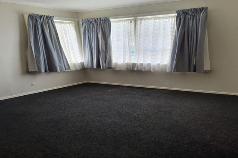 Photo of property in 20 Tweed Road, Papakowhai, Porirua, 5024