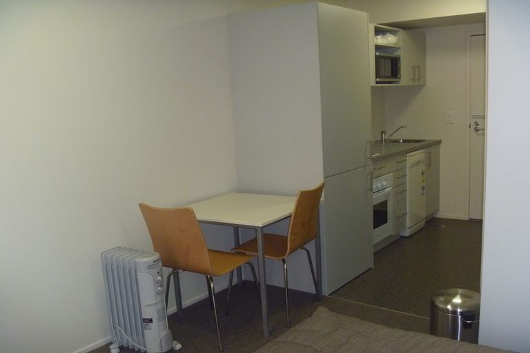 Photo of property in The Peak Apartments, 1001/170 Taranaki Street, Te Aro, Wellington, 6011