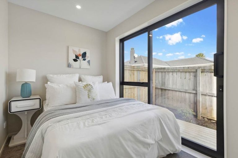 Photo of property in 24e Wayne Drive, Mangere, Auckland, 2022