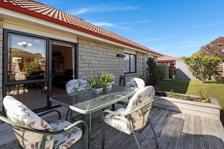 Photo of property in 8a Pohutukawa Place, Matamata, 3400
