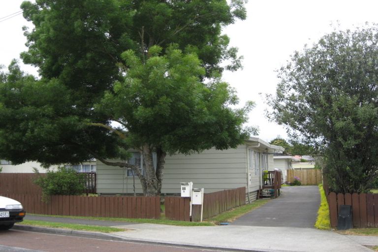 Photo of property in 62a Tironui Road, Takanini, 2112