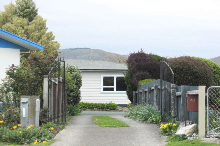 Photo of property in 43 Kipling Crescent, Stoke, Nelson, 7011