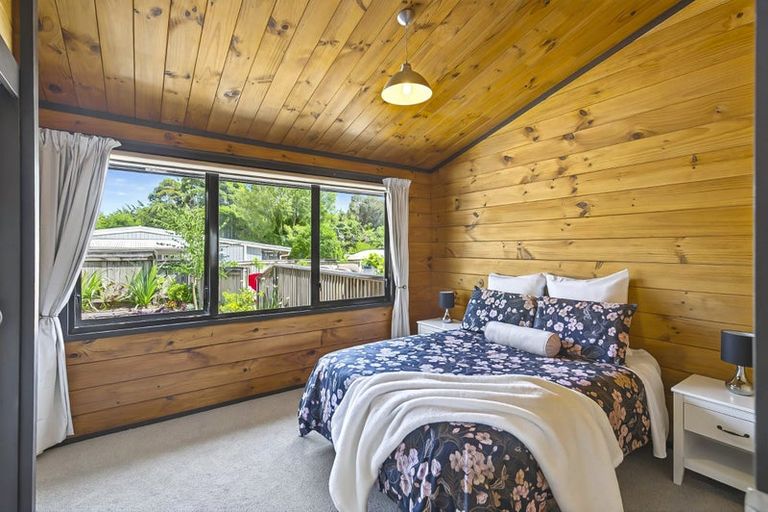 Photo of property in 222 Main Road South, Raumati South, Paraparaumu, 5032