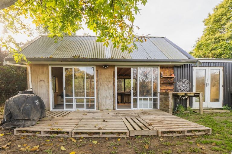 Photo of property in 72 Western Valley Road, Little River, 7591